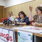 De dcha. a izq., Mariela Grijalbo, alcaldesa de Cardeñadijo, Carolina Ludueña y José Luis Rubio, del barrio de Cortes.