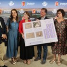 Instante de la presentación del sello dedicado al Yacimiento Arqueológico de Clunia.