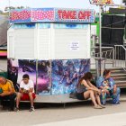 Imágenes de una feria cerrada en forma de protesta para no volver a la calle Laredo el próximo año.