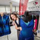 La burgalesa Raquel Grande lanzó  en 2019 'Que me vistan lo bailao' su marca de diseños de escenario para danza, gimnasia y patinaje.