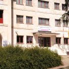 Imagen del hospital Fuente Bermeja en Burgos en plena ola de calor este jueves.