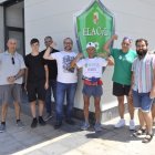 Santos Llamosas llegó exhausto a la sede de Elacyl, donde recibió una cálida bienvenida.