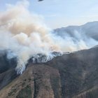 Imagen del incendio en Barniedo de la Reina (León), declarado de gravedad 1.