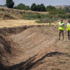 Las obras de captación e impermeabilización del arroyo de Villatoro, por fin, están en ejecución este agosto de 2025.
