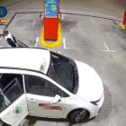 El detenido utilizó las tarjetas robadas.