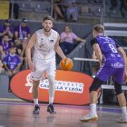 Gudmundsson, durante el partido contra Palencia