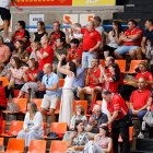 El público volvió a disfrutar con el triunfo de su equipo.