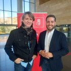 El secretario general del PSOE de Castilla y León y candidato a la Presidencia de la Junta, Carlos Martínez, junto al secretario general del PSOE riojano, Javier García.