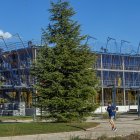 Promoción de viviendas en construcción en la calle Lazarillo de Tormes.