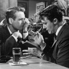 Paul Newman y Robert Vaughn en 'La ciudad frente a mí'.