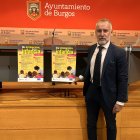 El concejal de Familia, Infancia y Mayores, José Antonio López, en la presentación de actividades por el Día de la Infancia.