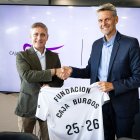 Rafael Barbero y Alejandro Grandinetti sellan el acuerdo.