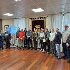 Acto de entrega de los diplomas a los radioaficionados.