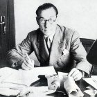 El arquitecto burgalés Marcos Rico Santamaría, en su estudio.