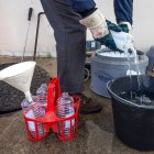 Este es el proceso que se sigue de toma de muestras y de trabajo en el laboratorio de Aguas de Burgos.