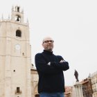 Javier presenta su libro “Bellas y Desconocidas”.