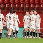 Los jugadores del Burgos CF celebran uno de los goles.