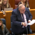 Vázquez valora las ayudas por desplazamiento de pacientes encológicos y acusa al Estado de "infrafinanciación".