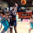 Imagen del partido entre el Grupo Ureta Tizona Burgos y el Palmer.