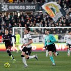 Imagen del partido entre el Burgos CF y el Eibar.