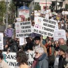 Miles de personas participan en Valladolid en una manifestación por la Sanidad Pública.
