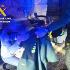 Los agentes localizaron al menor en un camino cercano.