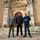 De izda a dcha, Antonio Linaje, Álvaro Eguiluz y Ángel Ceña en Langa de Duero (Soria).