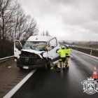 Los Bomberos intervienen en el accidente.