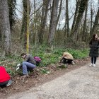 La alcaldesa en funciones, Andrea Ballesteros, y Miguel Ángel Pinto, responsable de las Aulas de Medio Ambiente de la Fundación Caja de Burgos..
