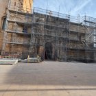 Imagen de la iglesia de Vadocondes en plena restauración.