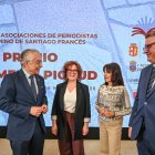 Imagen de la presentación del Premio Internacional Aymeric Picaud con parte de los patrocinadores y organizadores.