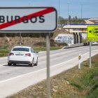 Imagen del cartel que informa del radar de tramo en la N-623.