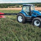Archivo - Tractor.