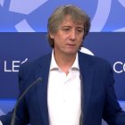 Carlos Martínez en un momento de la rueda de prensa ofrecida este miércoles en las Cortes.