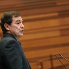 El candidato a la Presidencia de la Junta de Castilla y León, Alfonso Fernández Mañueco, expone su programa de gobierno en las Cortes.