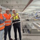 El consejero de Agricultura, Ganadería, Medio Rural y Política Ambiental de la Junta de Castilla y León, Joaquín Antonio Pino, visita las instalaciones de Patatas Meléndez en Medina del Campo (Valladolid).