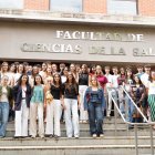 Los primeros estudiantes del Grado en Medicina de la ULE, durante la jornada de bienvenida en la Facultad de Ciencias de la Salud.