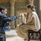 Alejandro Amenábar y Rachel Weisz, en el rodaje de 'Agora'.