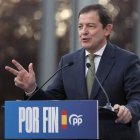 El presidente del PP de Castilla y León clausura un acto de presentación de candidatos de Palencia.