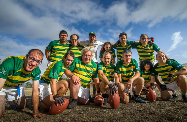 Burgos Corzos, el primer equipo en España de 'flag football' formado por personas con discapacidad intelecual. TOMÁS ALONSO