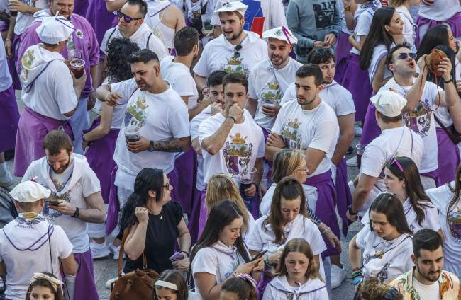 Los burgaleses se han echado a la calle estas fiestas para no perderse ningún detalle.