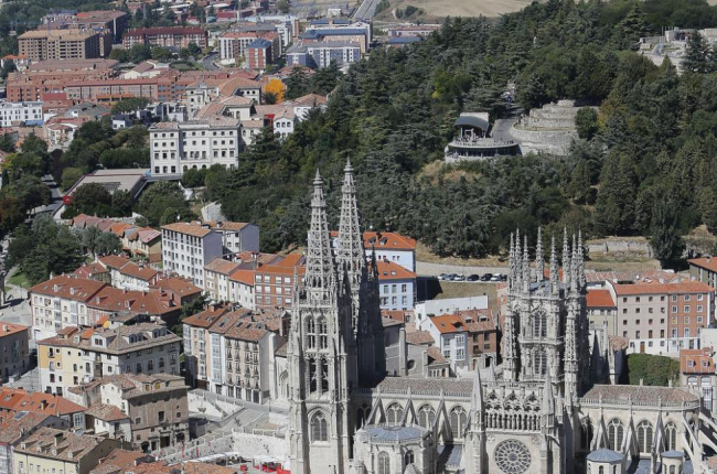 Imagen aérea de la Catedral y el centro histórico.