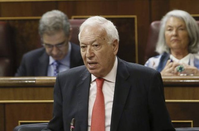 El ministro de Exteriores, José Manuel García Margallo, este miércoles, en la sesión de control en el Congreso.-Foto:   EFE / FERNANDO ALVARADO