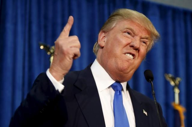 El candidato presidencial republicano Donald Trump en un discurso de campaña en New Hampshire.-REUTERS / DOMINICK REUTER