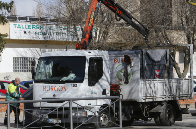 Imagen de una camión del servicio de recogida de basuras. RAÚL G. OCHOA