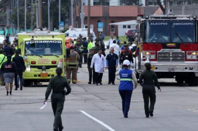 El atentado fue contra la Escuela de Cadetes de la Policía General Francisco de Paula Santander.-EFE