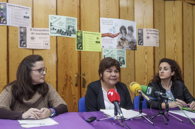 Carolina Gutiérrez, Hilda Bizarro y Elena López-Gómez-SANTI OTERO