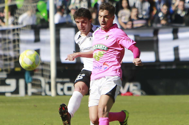 Galder Cerrajería fue clave en el resurgir del Burgos CF en la segunda vuelta. RAUL G. OCHOA