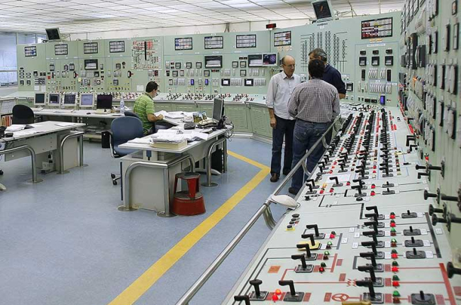 Interior de la central nuclear de Santa María de Garoña.-ISRAEL L. MURILLO