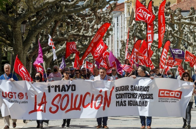 Manifestación conjunta de CCOO y UGT el 1 de Mayo en Burgos. SANTI OTERO